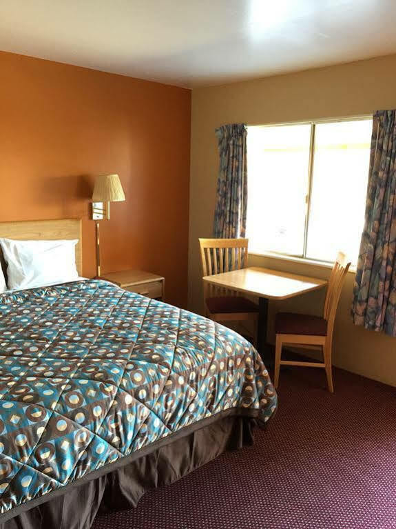 Cinderella Motel Wasco Zewnętrze zdjęcie